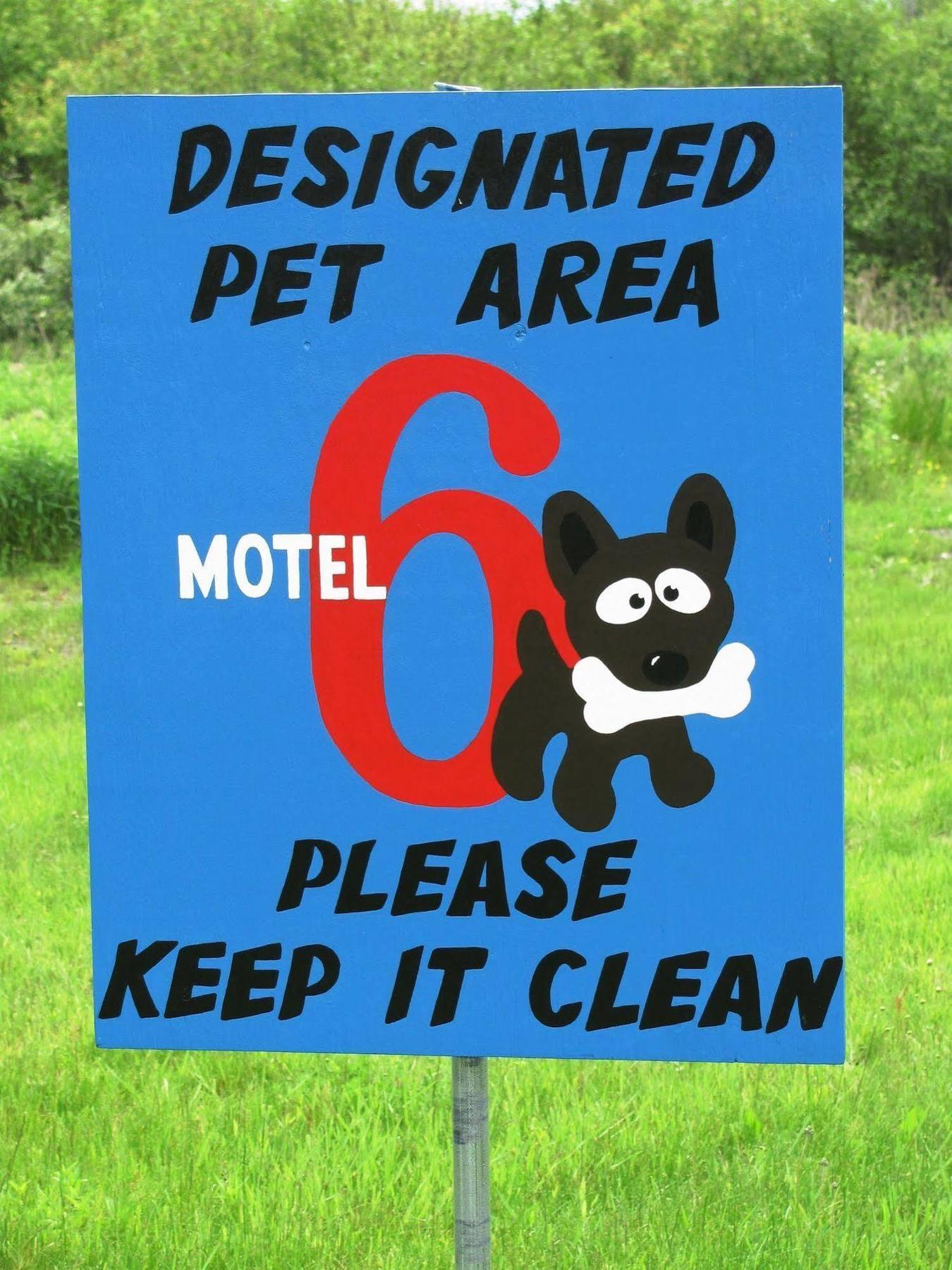 Motel 6-Huntsville, On Εξωτερικό φωτογραφία